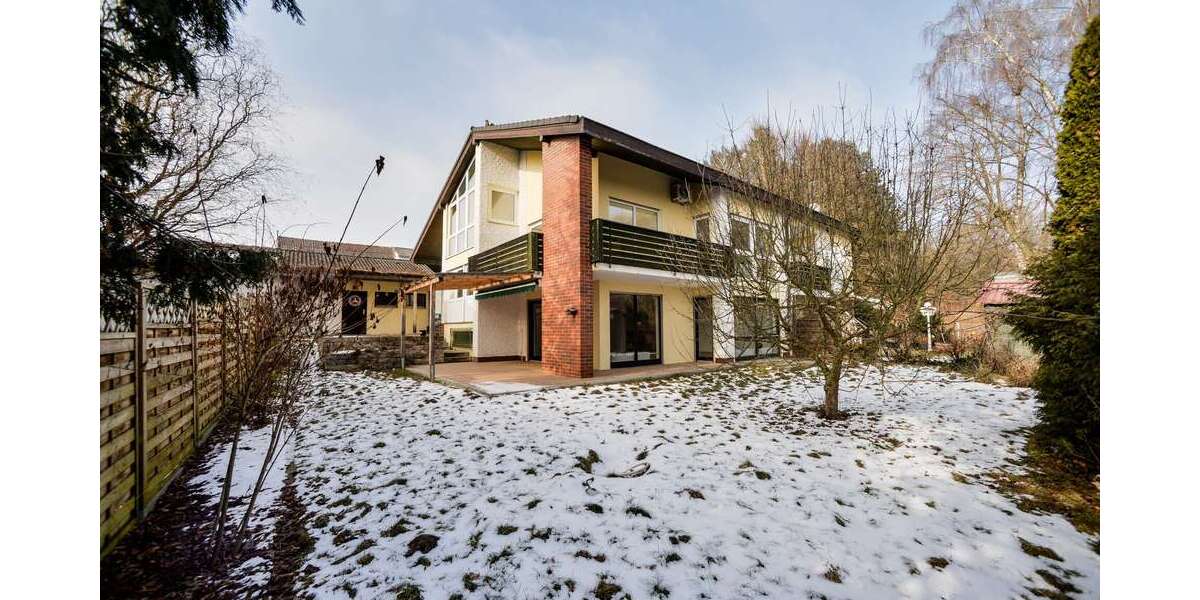 Haus zum Kaufen in Lappersdorf 919.000 € 200 m² 5 zimmer