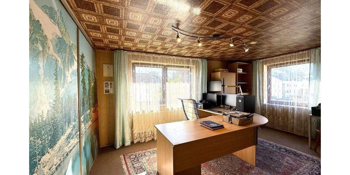 Einfamilienhaus Regensburg Oberisling-Graß - 9 Zimmer, 180 m&sup2;, 545.000&euro; | Angebot:25697116