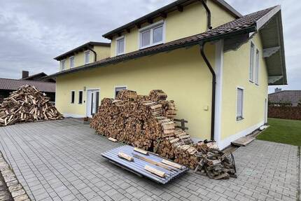 Haus Walderbach Dieberg - 8 Zimmer, 294 m&sup2;, 499.000&euro; | Angebot:25696909