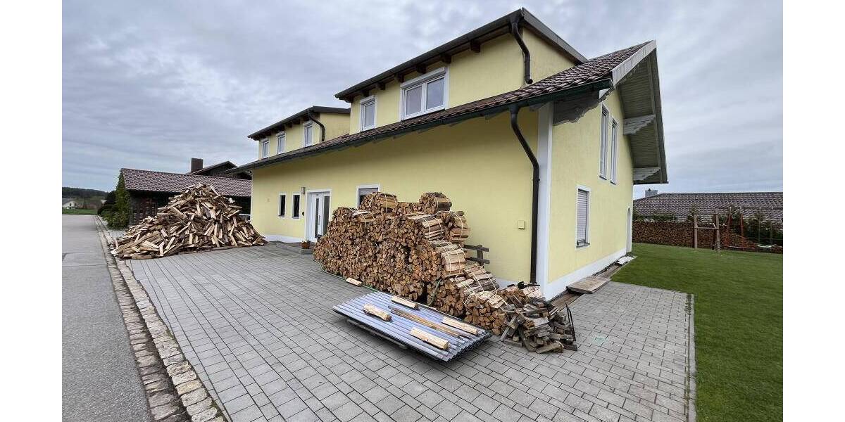 Mehrfamilienhaus, Wohnhaus Walderbach Dieberg - 8 Zimmer, 294 m&sup2;, 499.000&euro; | Angebot:25696909