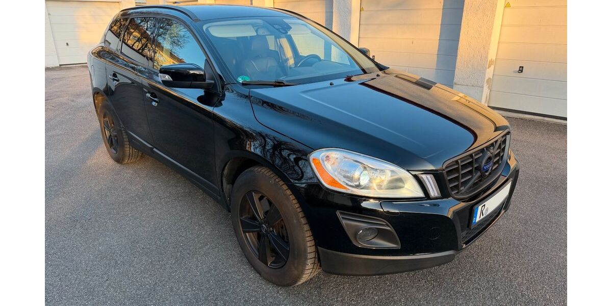 Volvo XC60 182.000 km 9.200 &euro; Regensburg 93059