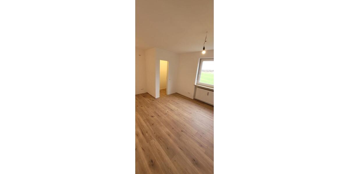 Etagenwohnung Regensburg Galgenberg - 4 Zimmer, 109 m&sup2;, 1.450&euro; | Angebot:25637743