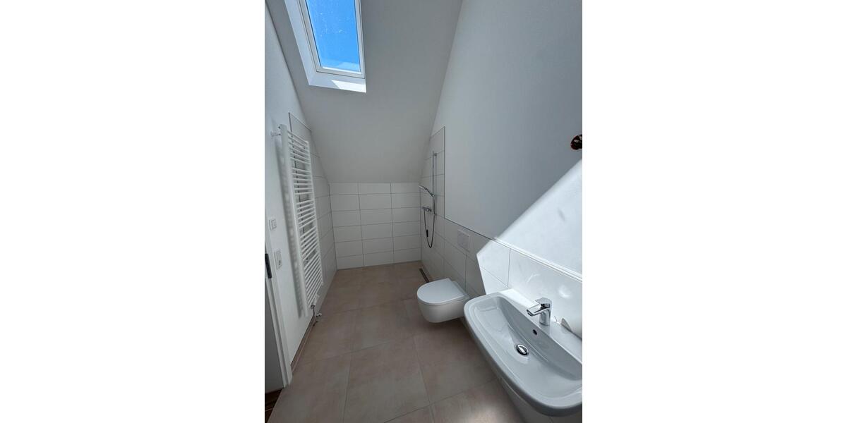 Maisonettenwohnung Langquaid - 4 Zimmer, 82 m&sup2;, 1.170&euro; | Angebot:26677652