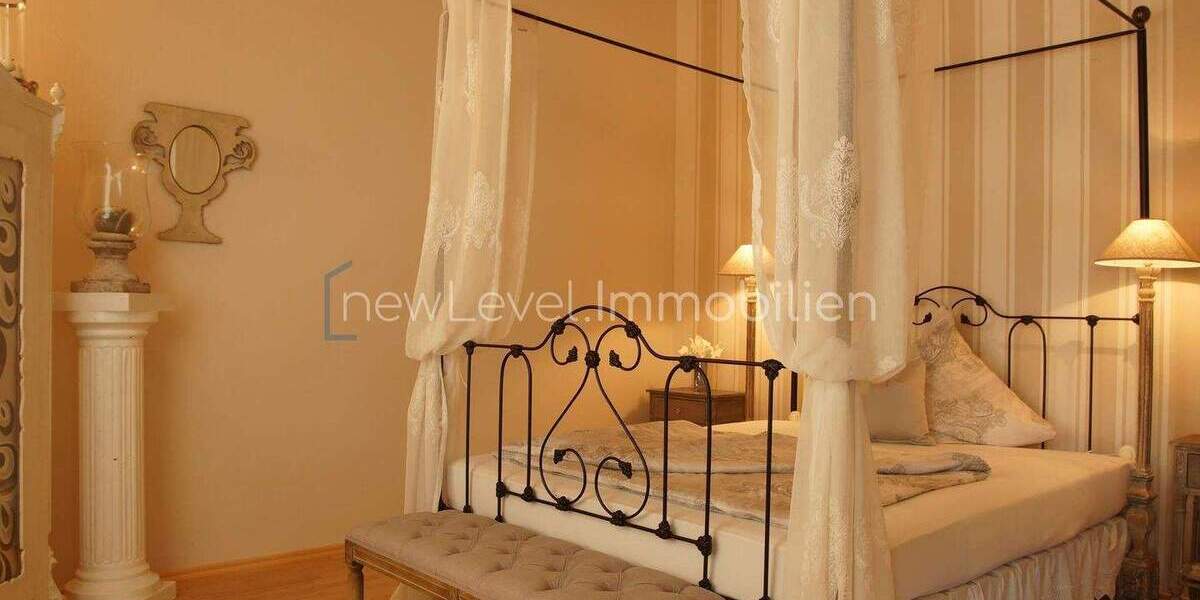 Mehrfamilienhaus, Wohnhaus Maxhütte-Haidhof Maxhütte - 9 Zimmer, 230 m&sup2;, 1.129.000&euro; | Angebot:25245822