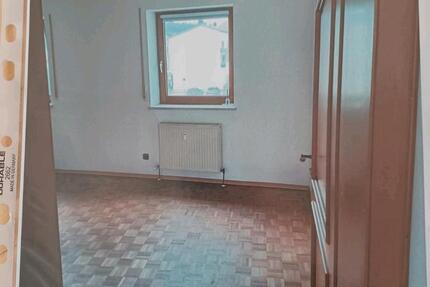 Wohnung Tegernheim - 1.5 Zimmer, 47 m&sup2;, 670&euro; | Angebot:24742165