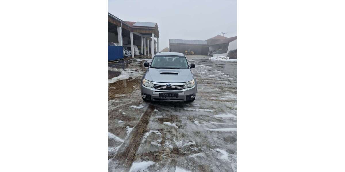 Subaru Forester 313.000 km 3.000 &euro; Regenstauf 93128