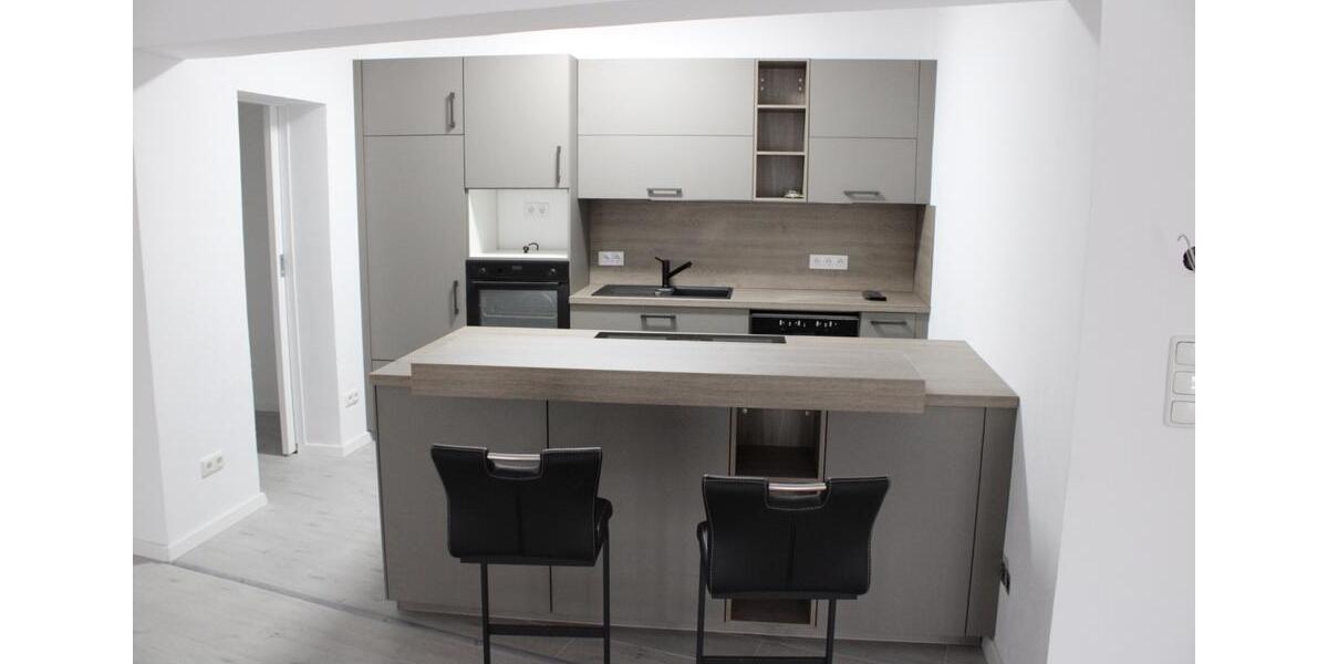 Erdgeschoßwohnung Pentling - 4 Zimmer, 160 m&sup2;, 1.800&euro; | Angebot:26591909