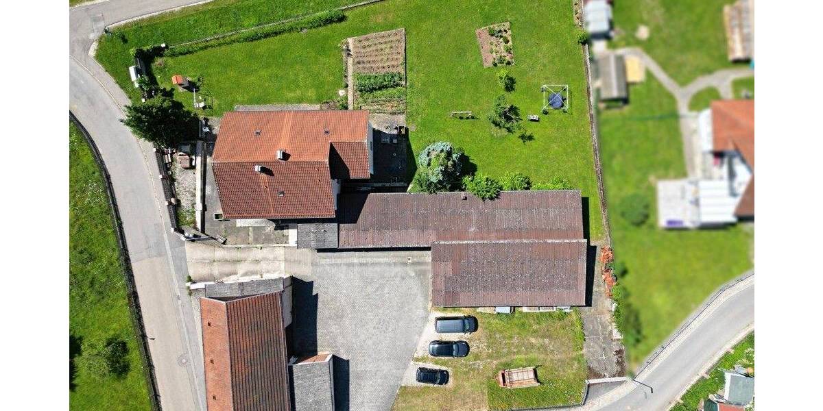 Mehrfamilienhaus, Wohnhaus Nittendorf Undorf - 6 Zimmer, 220 m&sup2;, 990.000&euro; | Angebot:23972768