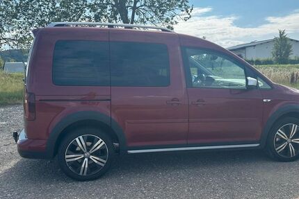 VW Caddy 285.000 km 11.500 &euro; Brennberg 93179