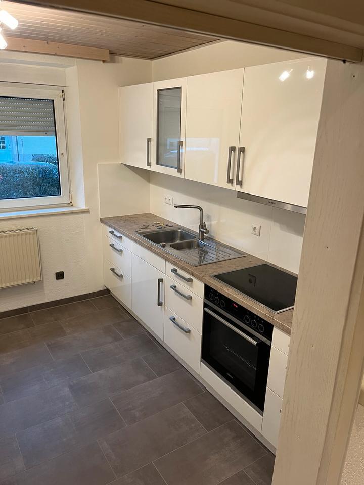 3 Zimmer Wohnung in Maxhütte- 93142 Haidhof