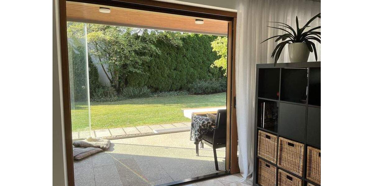 Einfamilienhaus Nittendorf - 7 Zimmer, 245 m&sup2;, 1.099.000&euro; | Angebot:25756414