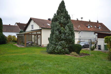 Haus Köfering - 5 Zimmer, 145 m&sup2;, 450.000&euro; | Angebot:24027466