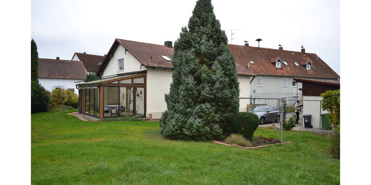 Mehrfamilienhaus, Wohnhaus Köfering - 5 Zimmer, 145 m&sup2;, 450.000&euro; | Angebot:24027466