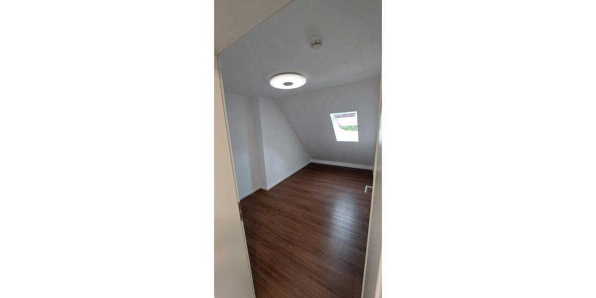 Dachgeschoßwohnung Bad Abbach - 2 Zimmer, 46 m&sup2;, 229.000&euro; | Angebot:27495905