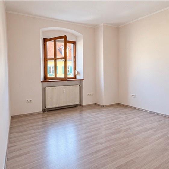 Etagenwohnung Beratzhausen - 7 Zimmer, 120 m&sup2;, 980&euro; | Angebot:27601893