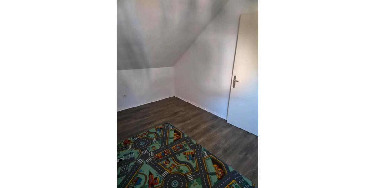 Etagenwohnung Regensburg Ganghofersiedlung - 3 Zimmer, 80 m&sup2;, 750&euro; | Angebot:26677644