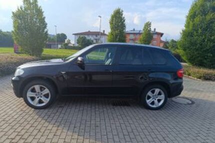 BMW X5 195.500 km 9.500 &euro; Regensburg 93053