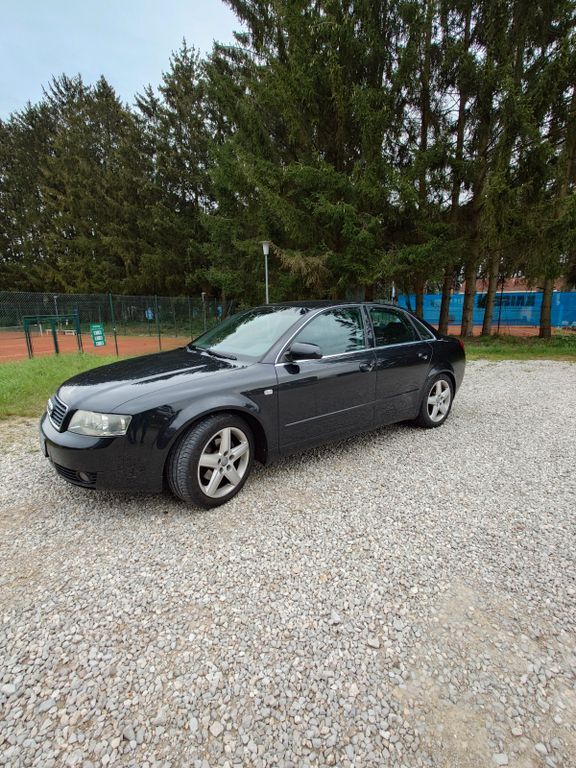 Audi A4 445.555 km 2.600 € Schwaig 93333