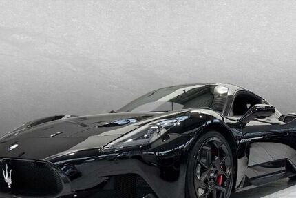 Maserati MC20