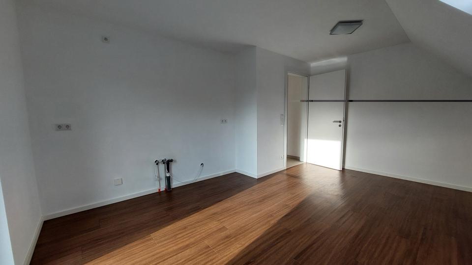 Dachgeschoßwohnung Bad Abbach - 2 Zimmer, 46 m&sup2;, 229.000&euro; | Angebot:27495905