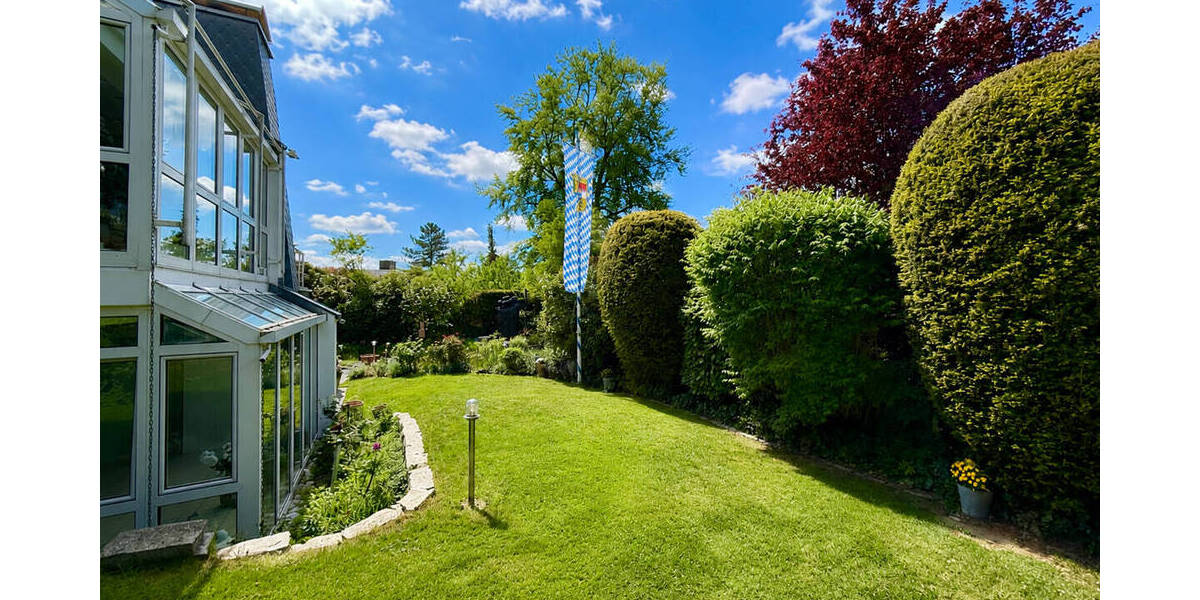Bungalow Zeitlarn - 8 Zimmer, 340 m&sup2;, 1.375.000&euro; | Angebot:26686724