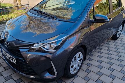 Toyota Yaris 69.000 km 8.800 &euro; Neutraubling 93073