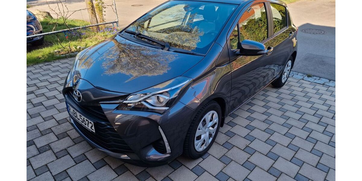 Toyota Yaris 69.000 km 9.100 &euro; Neutraubling 93073