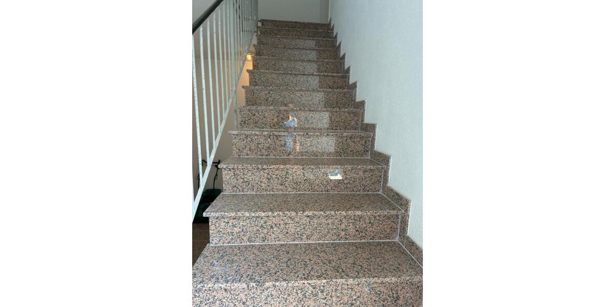 Etagenwohnung Hemau - 4 Zimmer, 70 m&sup2;, 950&euro; | Angebot:26693033