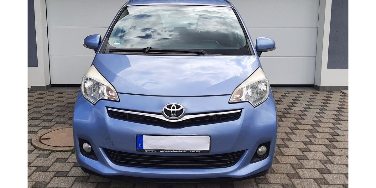Toyota Verso-S 100.000 km 5.149 &euro; Steinberg am See 92449