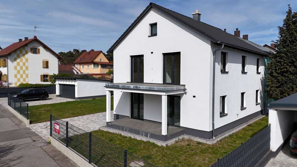 Einfamilienhaus Maxhütte-Haidhof Haidhof - 5 Zimmer, 189 m&sup2;, 650.000&euro; | Angebot:26450175