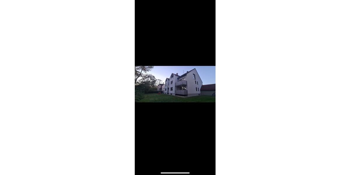 Charmante 3-Zimmer Wohnung in Burgweinting 3 zimmer