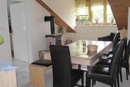 Wohnung Neutraubling - 3.5 Zimmer, 102 m&sup2;, 800&euro; | Angebot:26338928