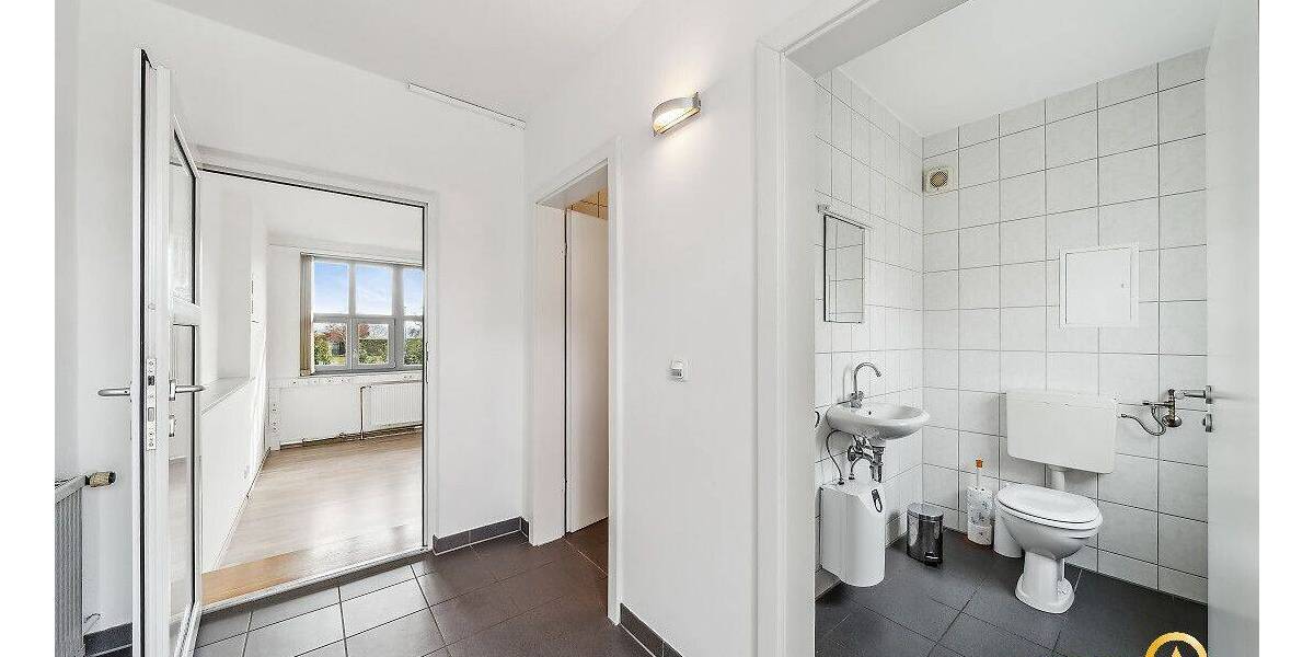 Mehrfamilienhaus, Wohnhaus Regenstauf - 7 Zimmer, 184 m&sup2;, 850.000&euro; | Angebot:25737547