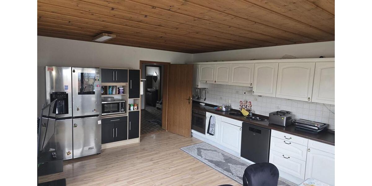 Erdgeschoßwohnung Regensburg Ganghofersiedlung - 4.5 Zimmer, 133 m&sup2;, 1.400&euro; | Angebot:26318838