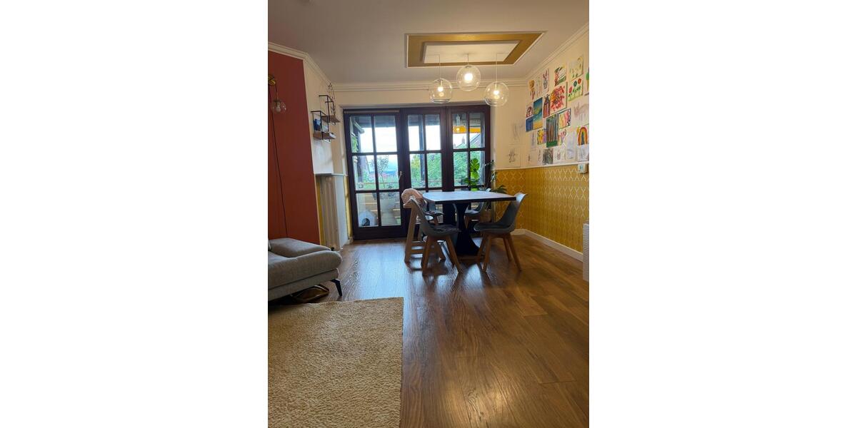 Etagenwohnung Regenstauf - 3 Zimmer, 75 m&sup2;, 280.000&euro; | Angebot:27018307