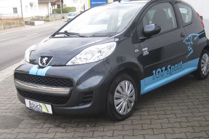 Peugeot 107 136.612 km 2.150 &euro; Mallersdorf-Pfaffenberg 84066