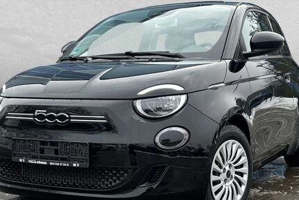 Fiat 500e 22.800 km 16.999 &euro; Regensburg 93059