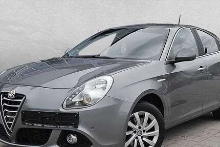 Alfa Romeo Giulietta 92.000 km 11.690 &euro; Regensburg 93059
