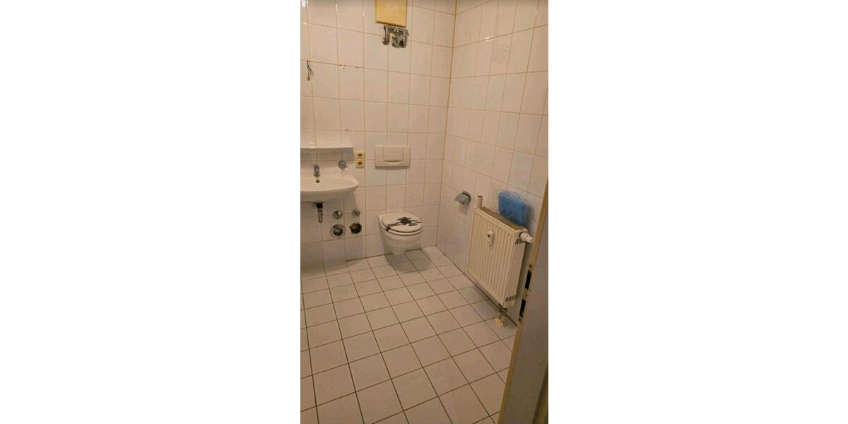 3 Zimmer DG-Wohnung in Maxhütte - Balkon + TG-Stellplatz 3 zimmer