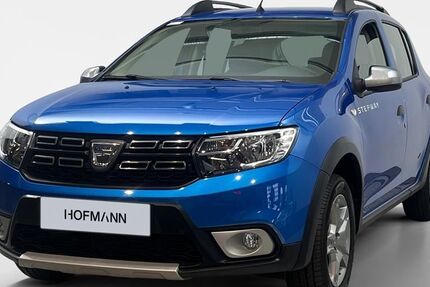 Dacia Sandero 6.100 km 12.890 &euro; Regensburg 93055