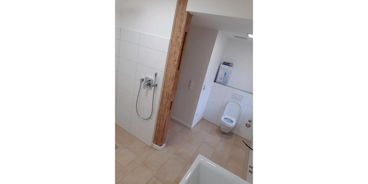 Etagenwohnung Donaustauf - 5 Zimmer, 143 m&sup2;, 1.590&euro; | Angebot:27594346