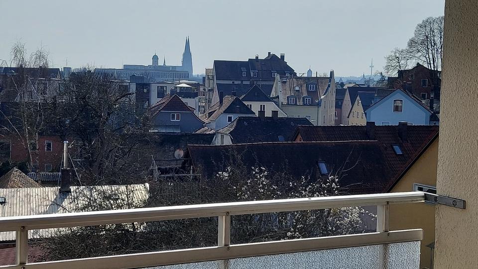 Dachgeschoßwohnung Regensburg Konradsiedlung - 2 Zimmer, 64 m&sup2;, 333.000&euro; | Angebot:26101233