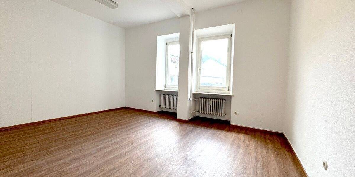 Gewerbeobjekt Regensburg Ostenviertel - 1.490&euro; | Angebot:25702613