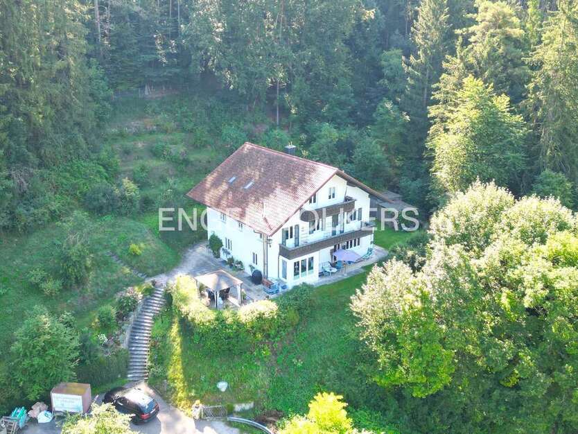 Haus zum Kaufen in Riedenburg 720.000 € 390 m²