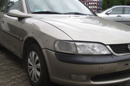 Opel Vectra 239.800 km 650 € Mallersdorf-Pfaffenberg 84066