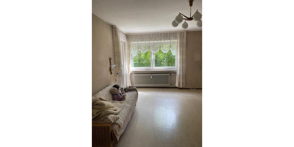 Hochparterre Regensburg Gallingkofen - 3 Zimmer, 74 m&sup2;, 235.000&euro; | Angebot:26425410