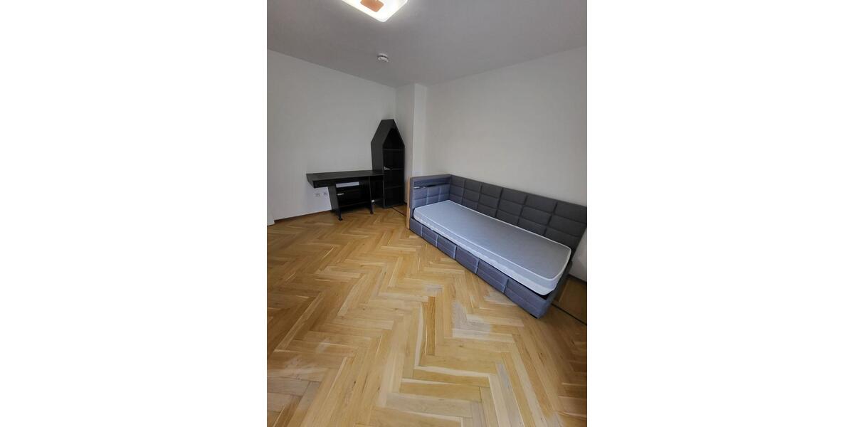 Erdgeschoßwohnung Regensburg Ganghofersiedlung - 1 Zimmer, 26 m&sup2;, 400&euro; | Angebot:25650967