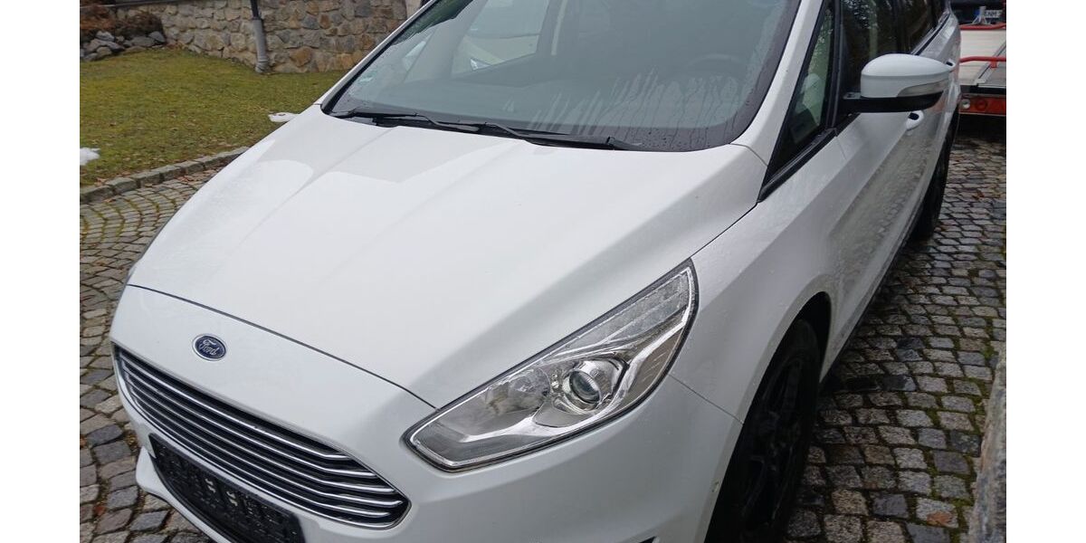Ford Galaxy 121.000 km 13.999 € Regensburg-Bernhardswald 93170