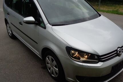 VW Touran 182.732 km 6.500 &euro; Regensburg 93055