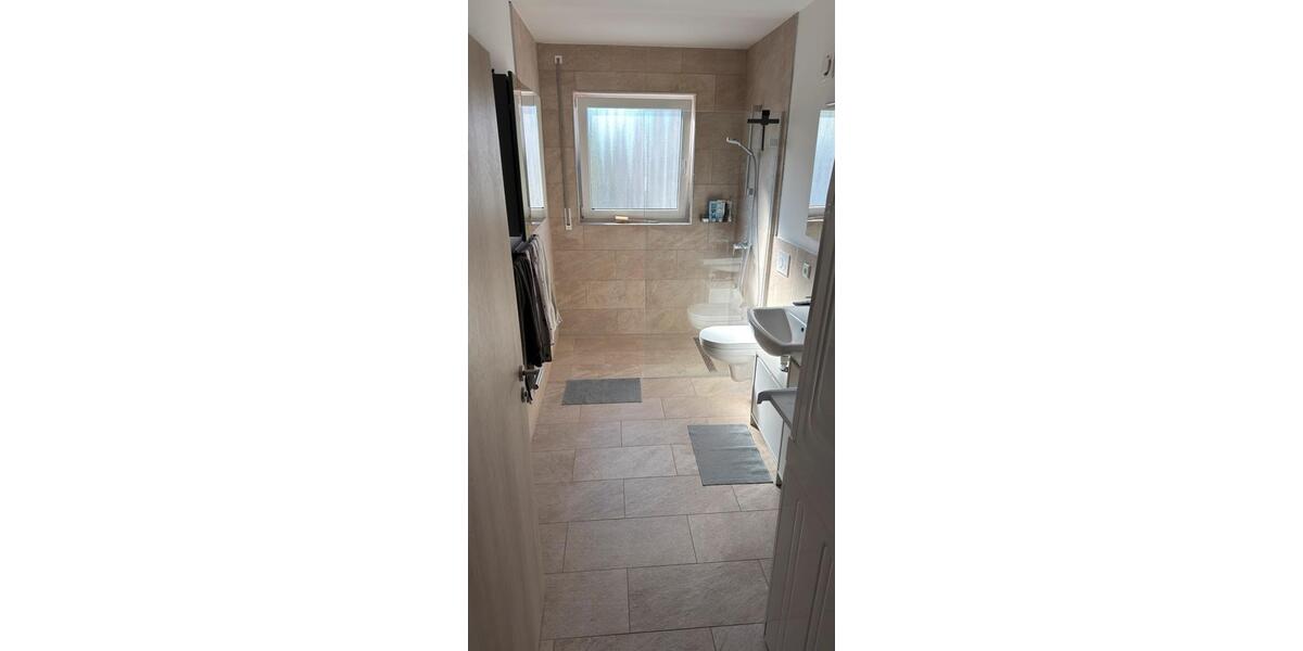 Einfamilienhaus Regensburg Galgenberg - 1 Zimmer, 15 m&sup2;, 620&euro; | Angebot:26351878